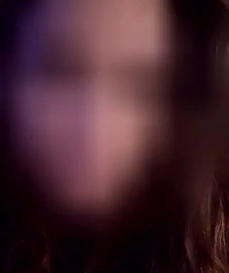 Evie, 30