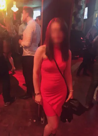 Karolina, 35