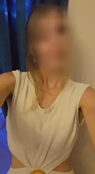 Rachel, 39
